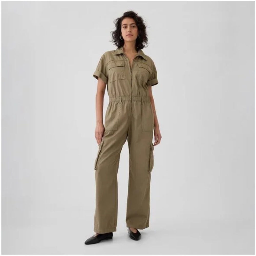 NWOT Gap Khaki Utility Jumpsuit